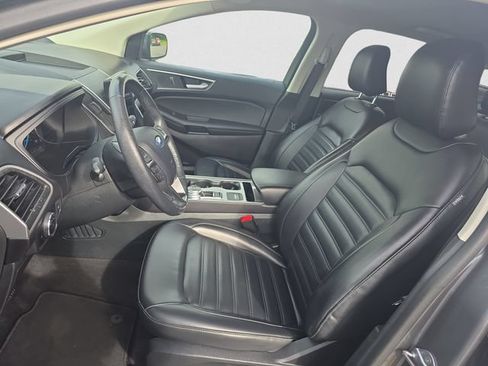 Used 2024 Ford Edge SEL AWD/4WD image 9