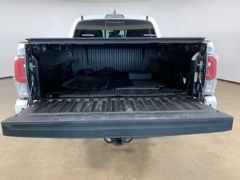 Used 2021 Toyota Tacoma TRD Sport w/ TRD Premium Sport Package image 13