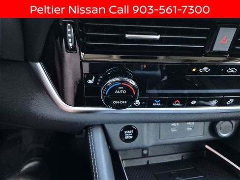 New 2026 Nissan Rogue Platinum w/ Platinum Premium Package image 18