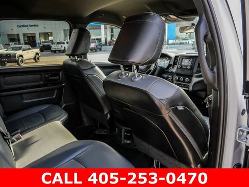 Used 2023 RAM 2500 Tradesman w/ Chrome Appearance Group AWD/4WD image 22