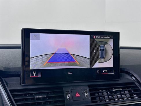 Used 2023 Audi SQ5 Premium Plus w/ Premium Plus Package image 23