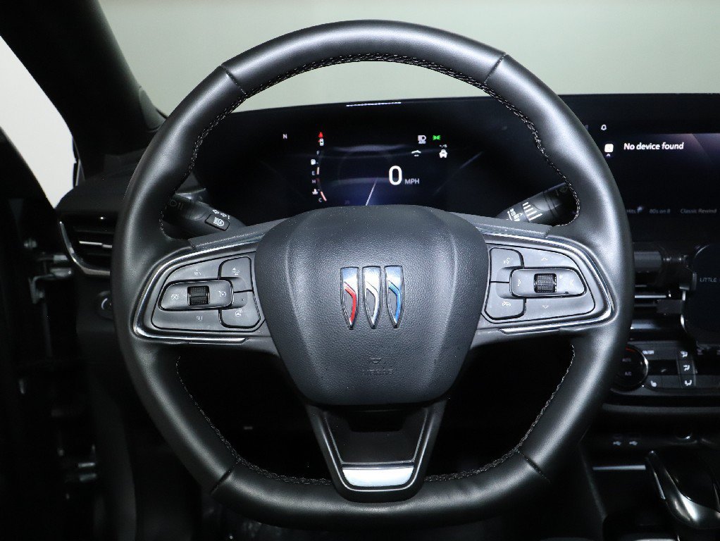 Used 2025 Buick Envista Sport Touring w/ Convenience I Package FWD image 22