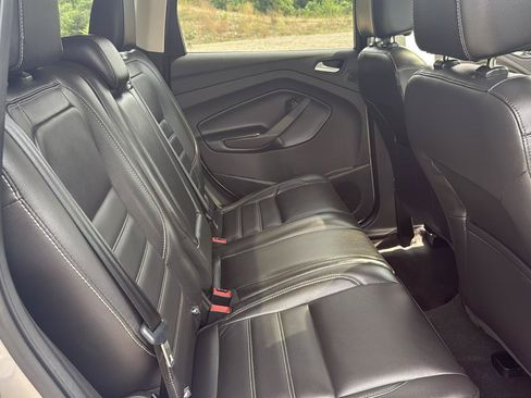 Used 2017 Ford Escape Titanium w/ Canadian Touring Package FWD image 26