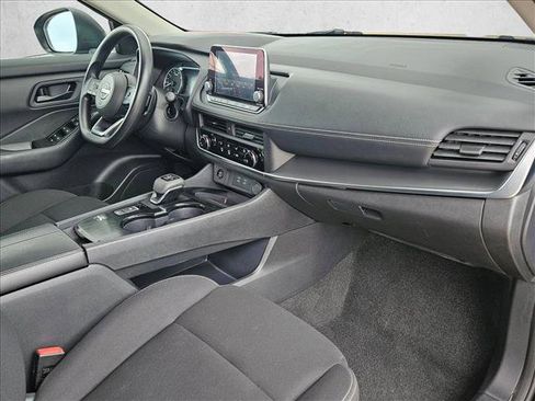 Used 2024 Nissan Rogue S FWD image 21