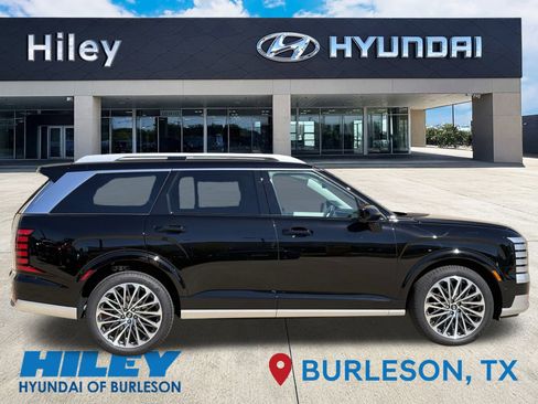 Certified 2026 Hyundai Palisade Calligraphy AWD/4WD image 3