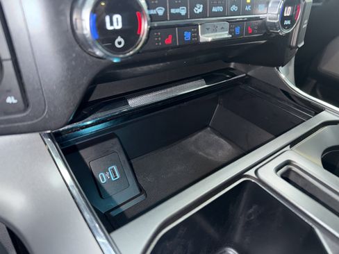 Used 2021 Ford F150 Lariat image 30