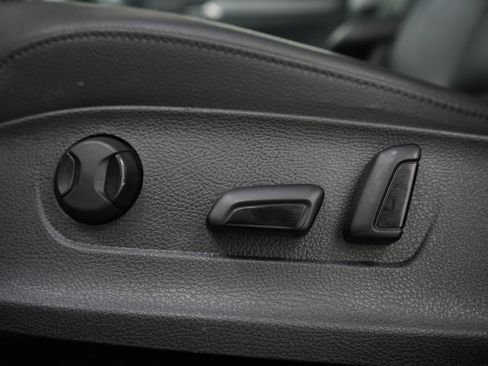 Used 2017 Volkswagen Passat 1.8T R-Line image 20