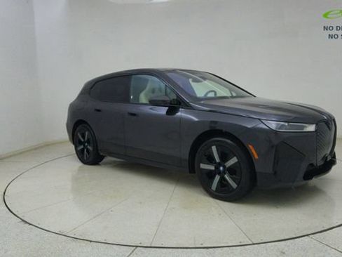 Used 2024 BMW iX xDrive50 w/ Sport Package AWD/4WD image 63