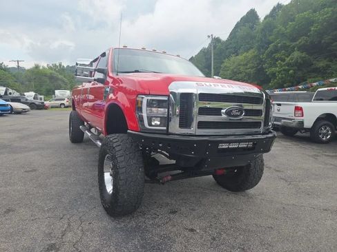Used 2010 Ford F250 XLT AWD/4WD image 3