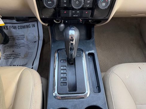 Used 2008 Ford Escape Limited image 15