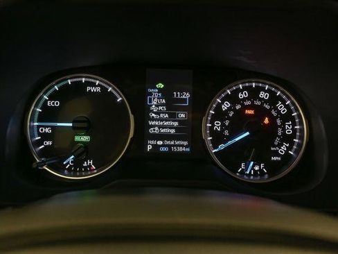 Used 2022 Toyota RAV4 LE image 34