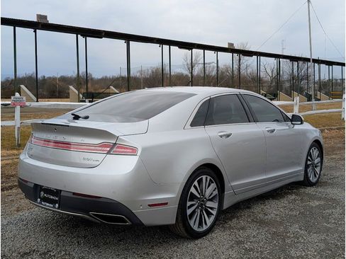 Used 2019 Lincoln MKZ Reserve image 7