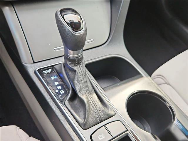 Used 2015 Hyundai Sonata SE FWD image 11