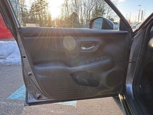 Used 2023 Honda HR-V LX image 10