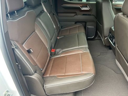 Used 2023 GMC Sierra 1500 Denali w/ Denali Reserve Package AWD/4WD image 22