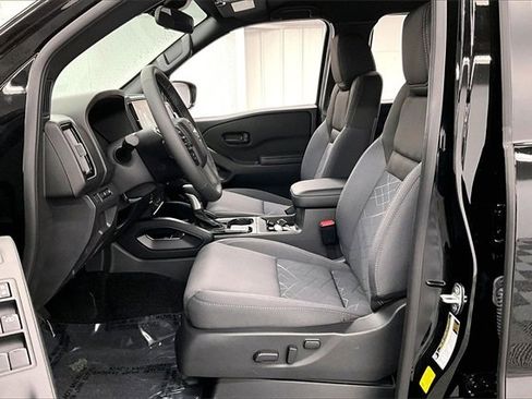 New 2026 Nissan Frontier SV w/ All-Weather Content Package image 9