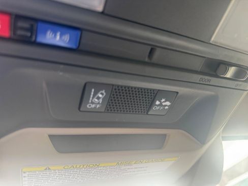 Used 2019 Subaru Impreza 2.0i Premium w/ Eyesight & BSD/Rcta & SRF AWD/4WD image 19