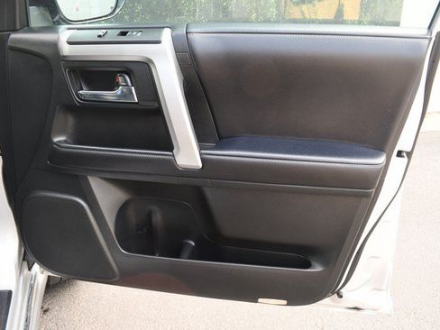Certified 2022 Toyota 4Runner Limited AWD/4WD image 24