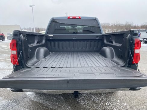 Used 2018 GMC Sierra 1500 SLE w/ SLE Value Package image 17