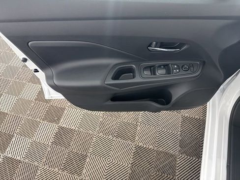 Certified 2025 Nissan Versa SV w/ Trunk Package FWD image 18