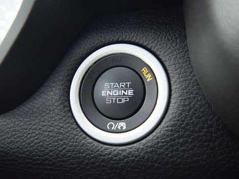 Used 2020 RAM 1500 Big Horn AWD/4WD image 34