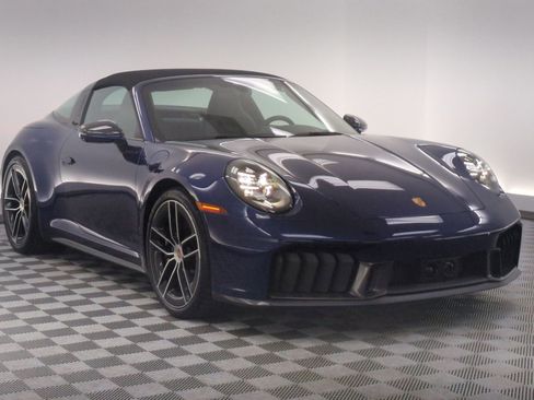 Certified 2025 Porsche 911 Targa 4 GTS AWD/4WD image 7