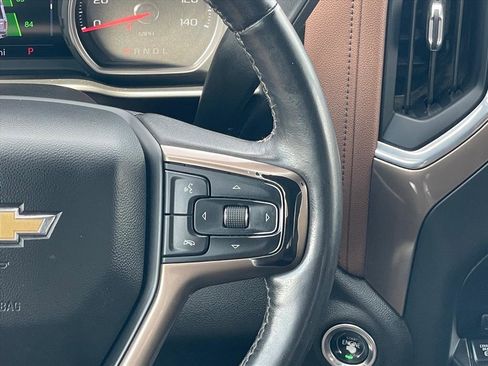 Used 2022 Chevrolet Silverado 3500 High Country w/ Technology Package AWD/4WD image 15