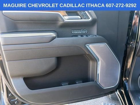 Used 2022 Chevrolet Silverado 1500 High Country w/ High Country Premium Package AWD/4WD image 22