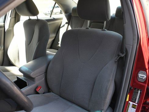 Used 2011 Toyota Camry LE w/ LE Extra-Value Pkg FWD image 17