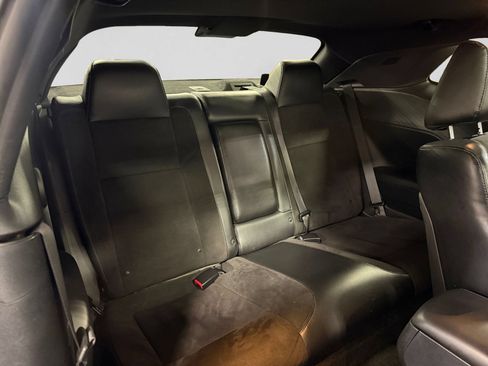 Used 2015 Dodge Challenger R/T Scat Pack w/ Leather Interior Group RWD image 24