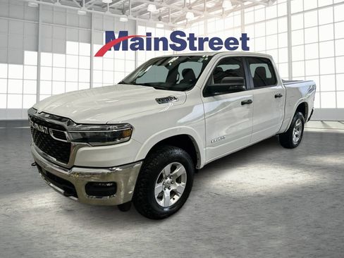 Used 2025 RAM 1500 Big Horn AWD/4WD image 1