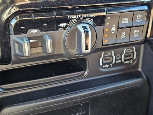 Used 2021 RAM 1500 Limited image 18