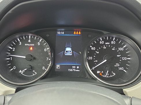 Certified 2022 Nissan Rogue Sport SL image 18