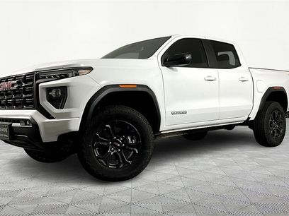 New 2025 GMC Canyon Elevation w/ Convenience Package