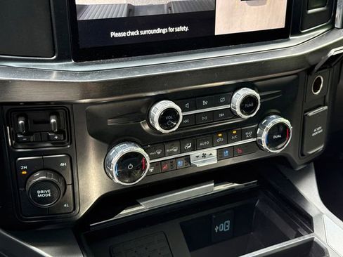 Certified 2024 Ford F250 Lariat AWD/4WD image 25