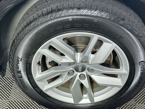 Used 2020 Audi Q5 2.0T Premium image 11