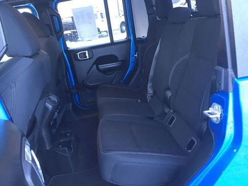 Certified 2021 Jeep Gladiator Sport w/ Quick Order Package 24Q 80Th image 17