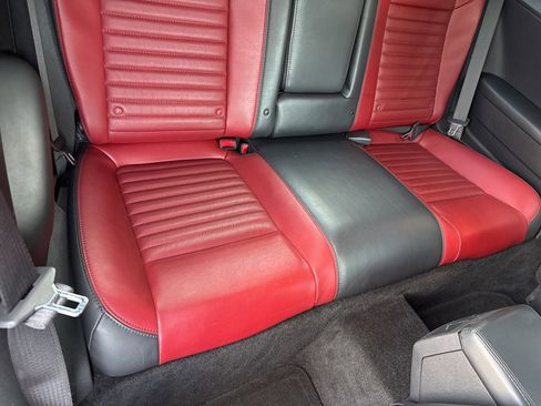 Used 2013 Dodge Challenger R/T Plus image 28