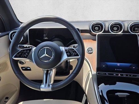 Certified 2026 Mercedes-Benz GLC 300 image 17