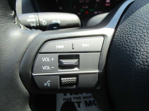 Used 2023 Honda Accord Sport image 29