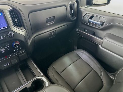 Certified 2020 Chevrolet Silverado 2500 LTZ w/ LTZ Plus Package image 26