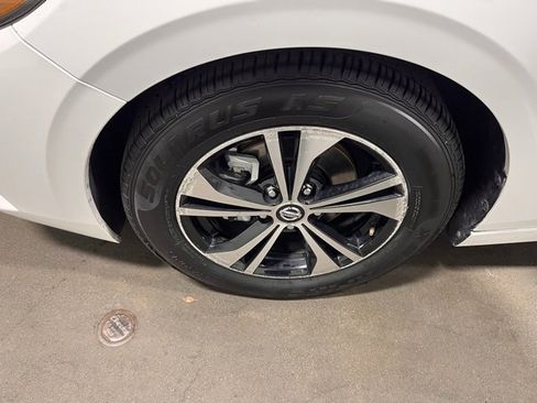 Used 2023 Nissan Sentra SV image 29