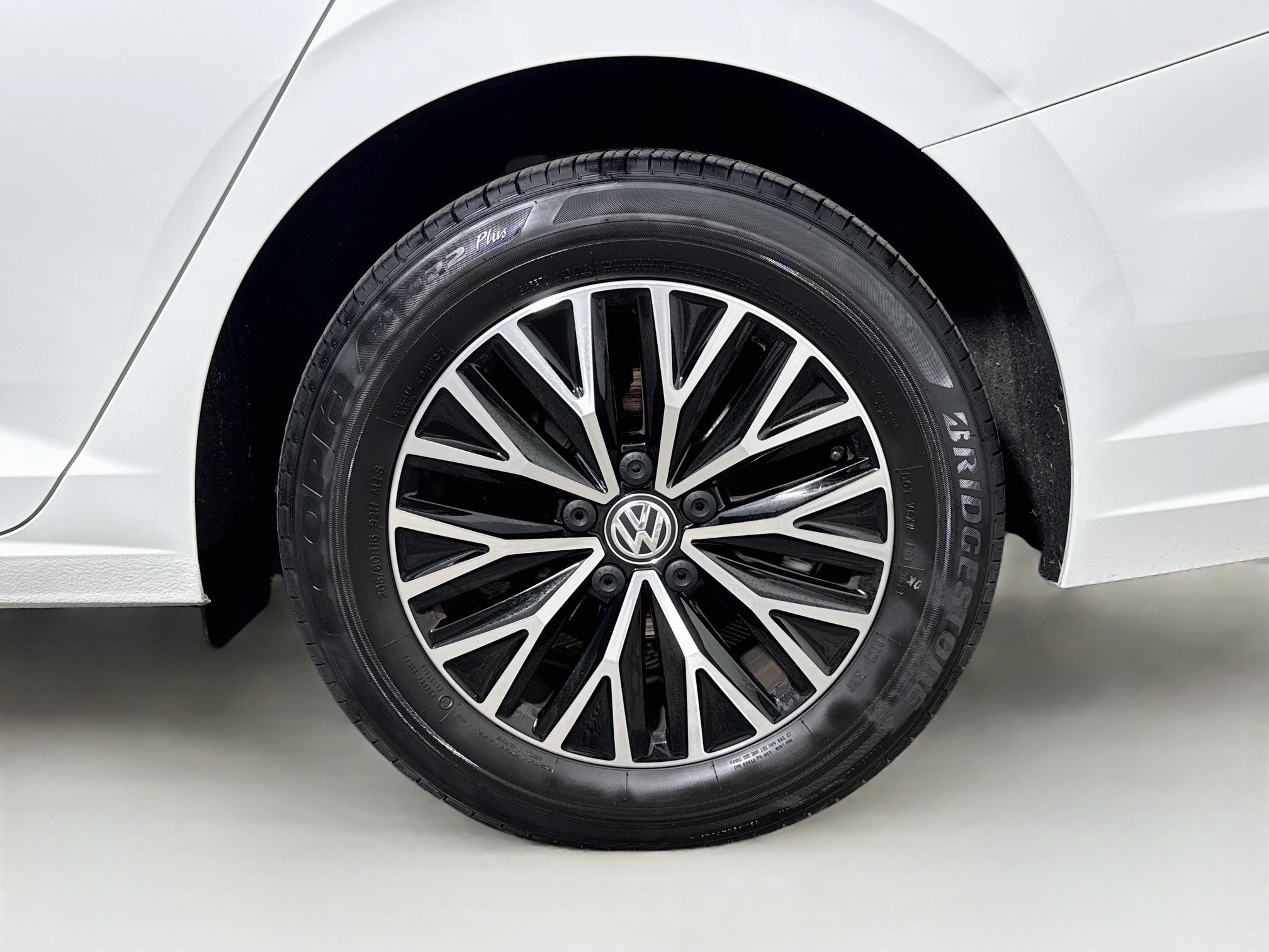 Used 2021 Volkswagen Jetta SE FWD image 30