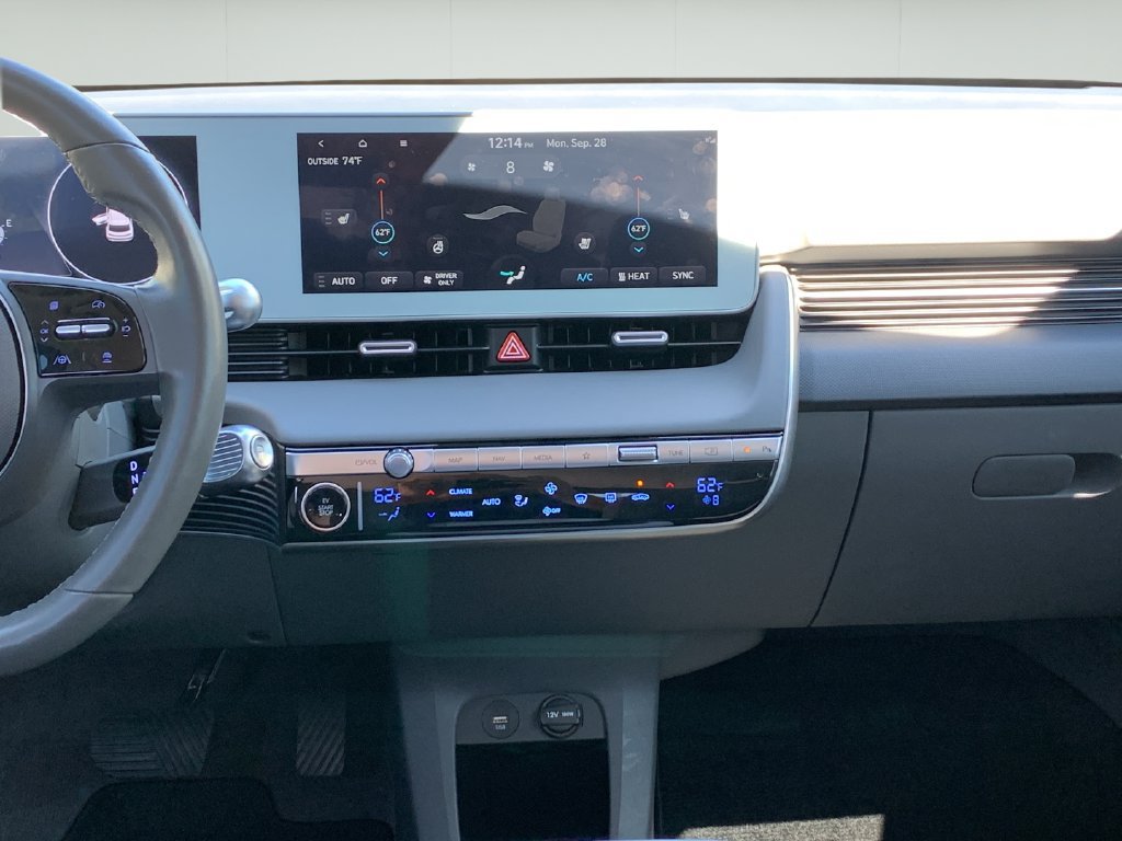 Certified 2024 Hyundai Ioniq 5 SEL RWD image 18