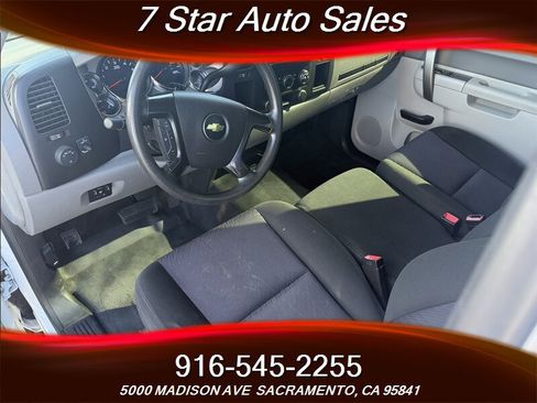 Used 2013 Chevrolet Silverado 2500 W/T image 11