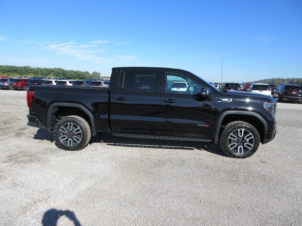 New 2026 GMC Sierra 1500 AT4 w/ AT4 Premium Package AWD/4WD image 3