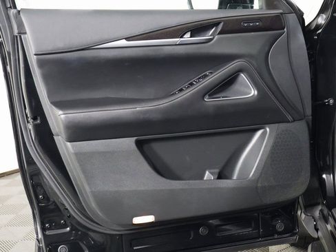 Used 2022 INFINITI QX60 Sensory w/ Cargo Package image 13