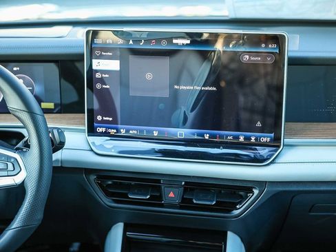 New 2026 Volkswagen Tiguan SEL R-Line image 21