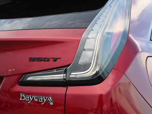 Used 2023 Cadillac XT4 Sport w/ Enhanced Visibility Package FWD image 23