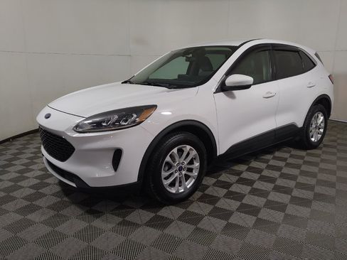 Used 2020 Ford Escape SE AWD/4WD image 2